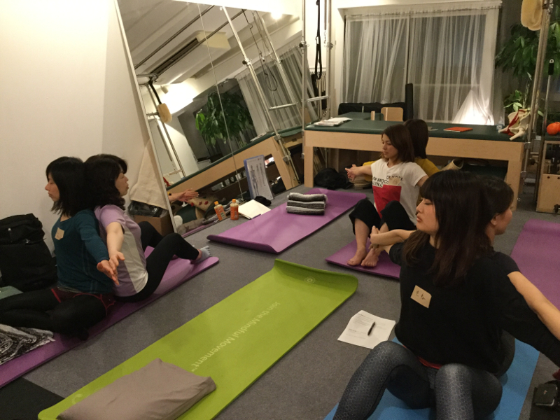 Trainer Studymeeting Pilates Yoga Instructor Fascia Breath Spine Movement トレーナー　勉強会 ピラティス ヨガ インストラクター 筋膜 呼吸 背骨 ムーブメント