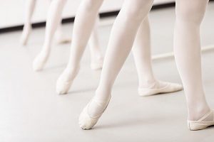 ballet pilates sanatomy tenduバレエ　ピラティス　解剖学 タンジュ